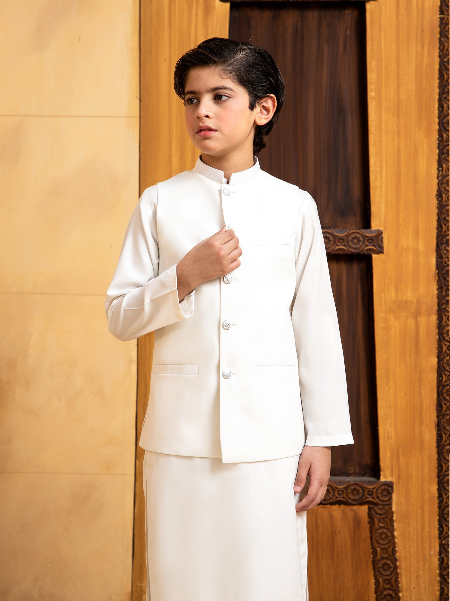 OffWhite Kurta Trouser With Waistcoat