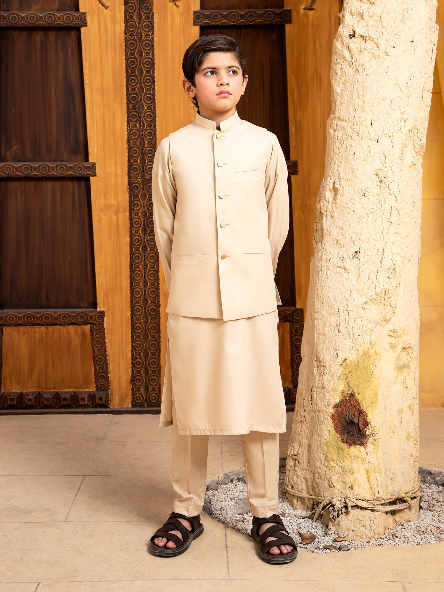 Ivory Skin Kurta Trouser with Waistcoat