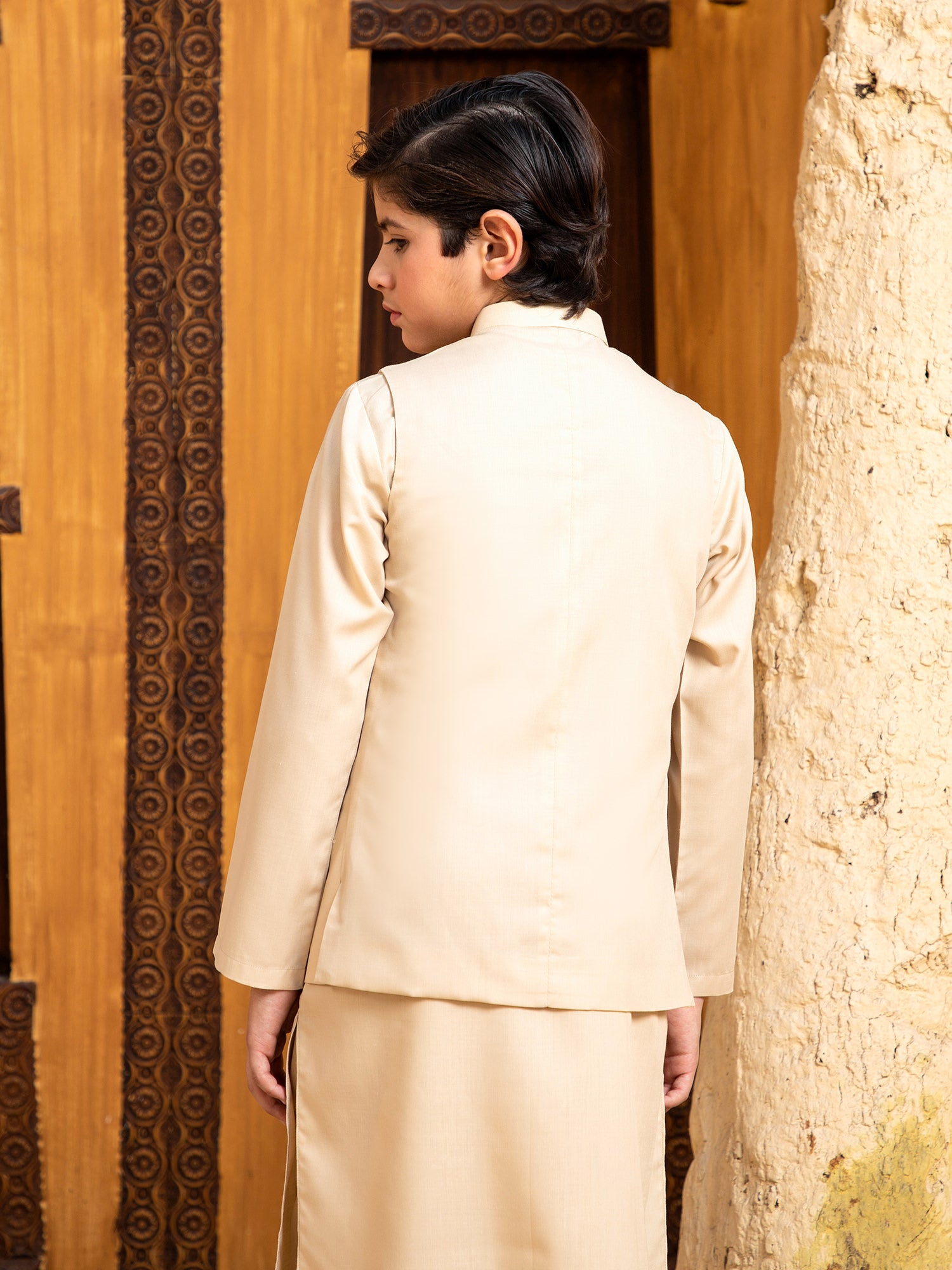 Ivory Skin Kurta Trouser with Waistcoat